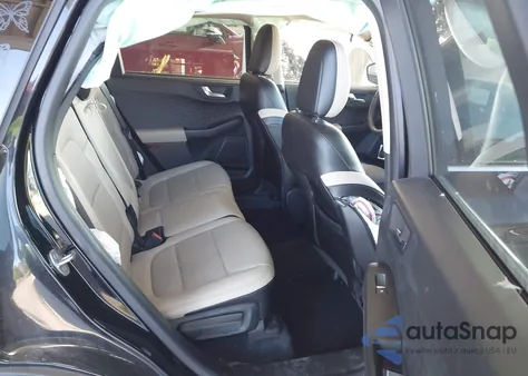 2020 Ford Escape Titanium Hybrid from USA, damaged, VIN 1FMCU0DZ0LUC13923